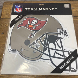 Tampa Bay Buccaneers Vinyl Team Magnet Helmet Decal Football Sport Car Truck 12